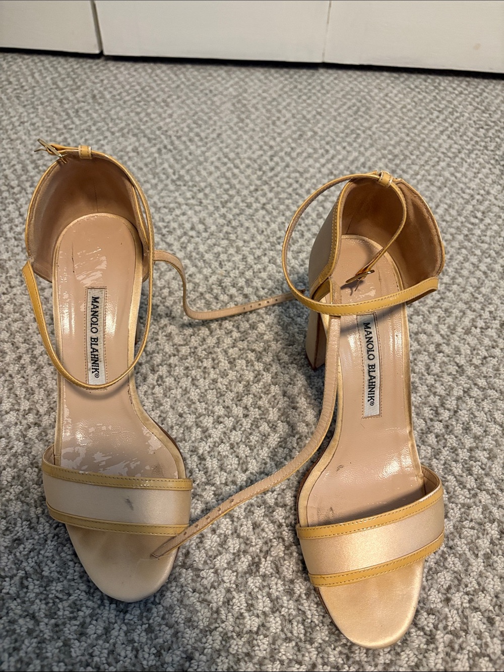 Manolo Blahnik Gold-Tone Ankle-Strap Sandals - Picture 5 of 6